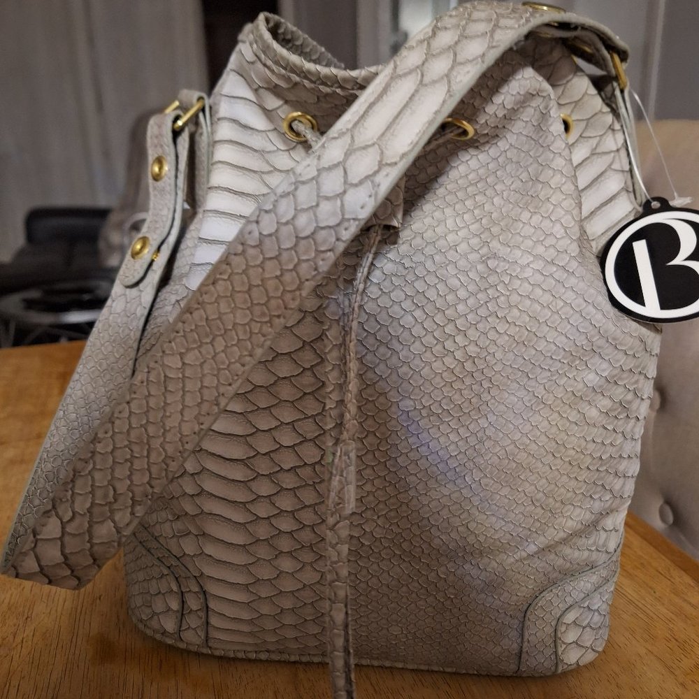 Python style , bucket Bag NEW